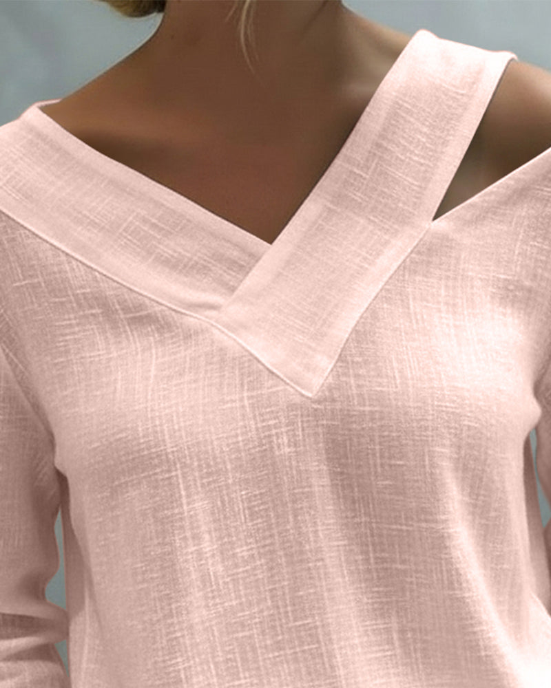 Duttini | Timeless Asymmetric V-Neck Long Sleeve Top