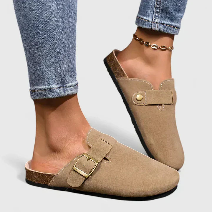 Duttini | Soft-Step Buckle Strap Design for Walking in Comfort