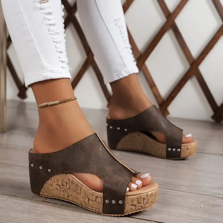Duttini | Orthopedic Wedge Open with Arch Support for All-Day Comfort