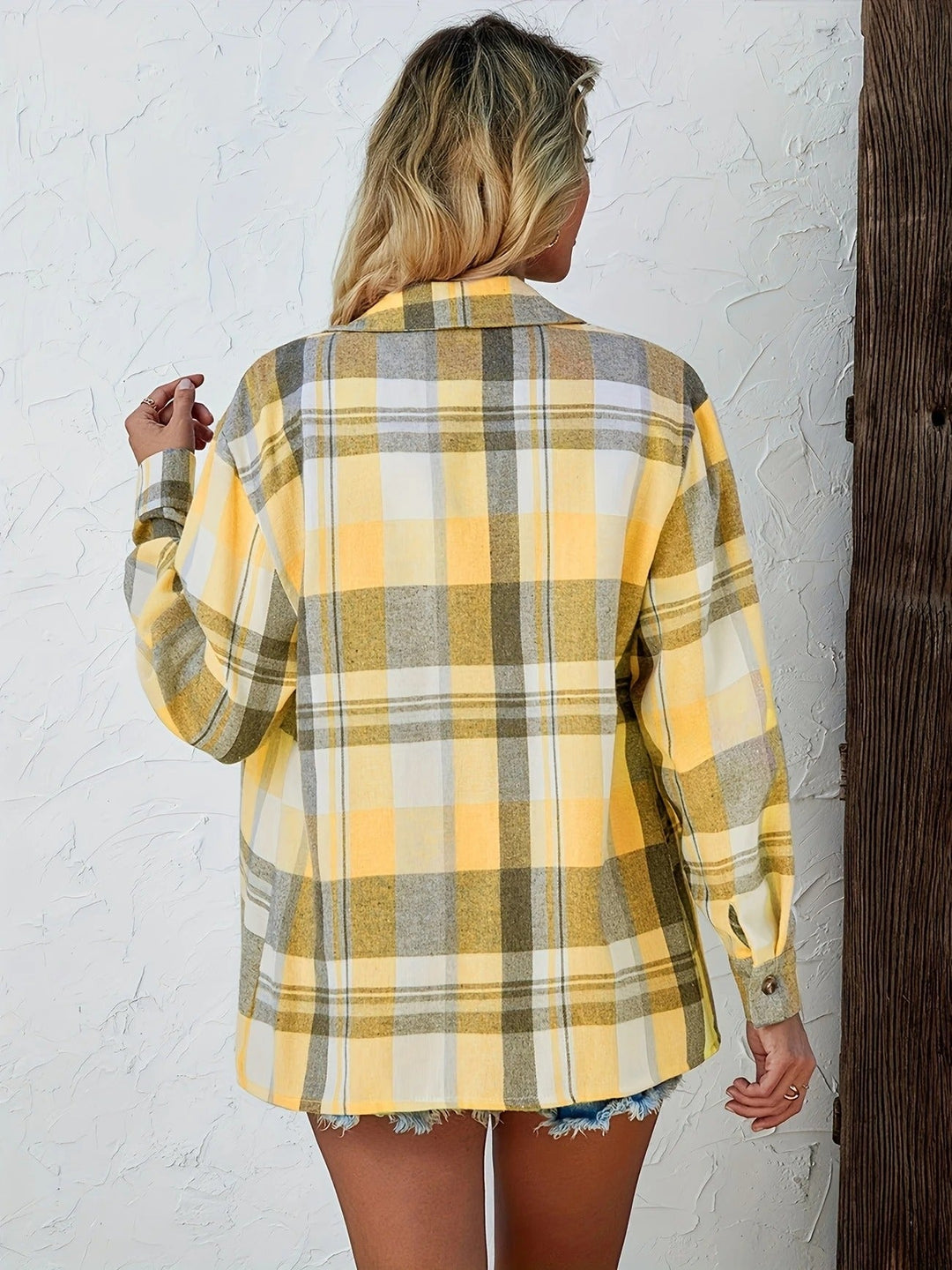 Duttini | Elegant Oversized Plaid Flannel Button-Down Shirt