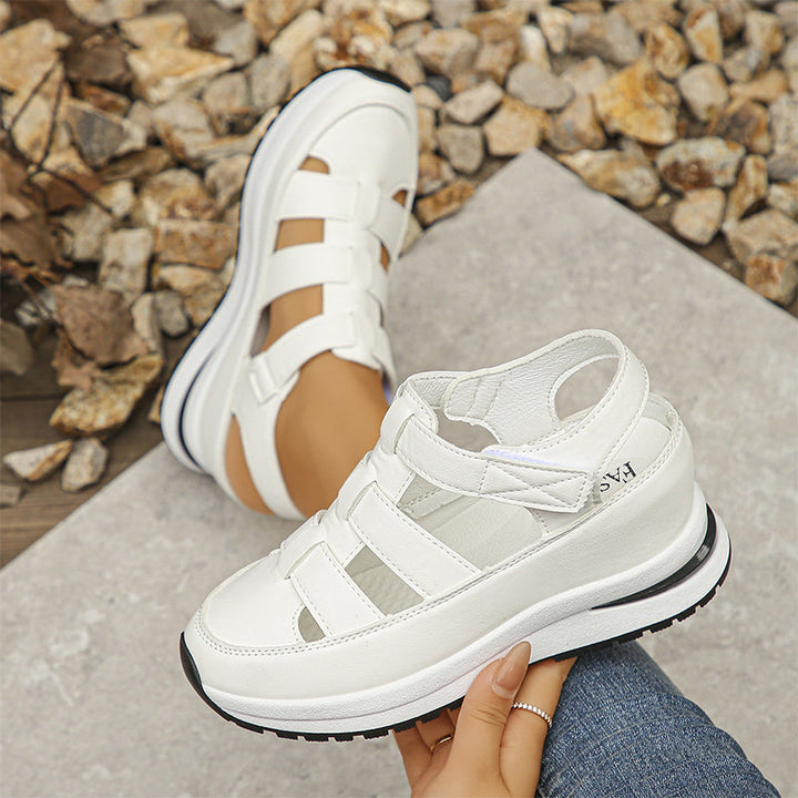 Duttini | Premium Closed Toe Strap Design with Cushioned Support