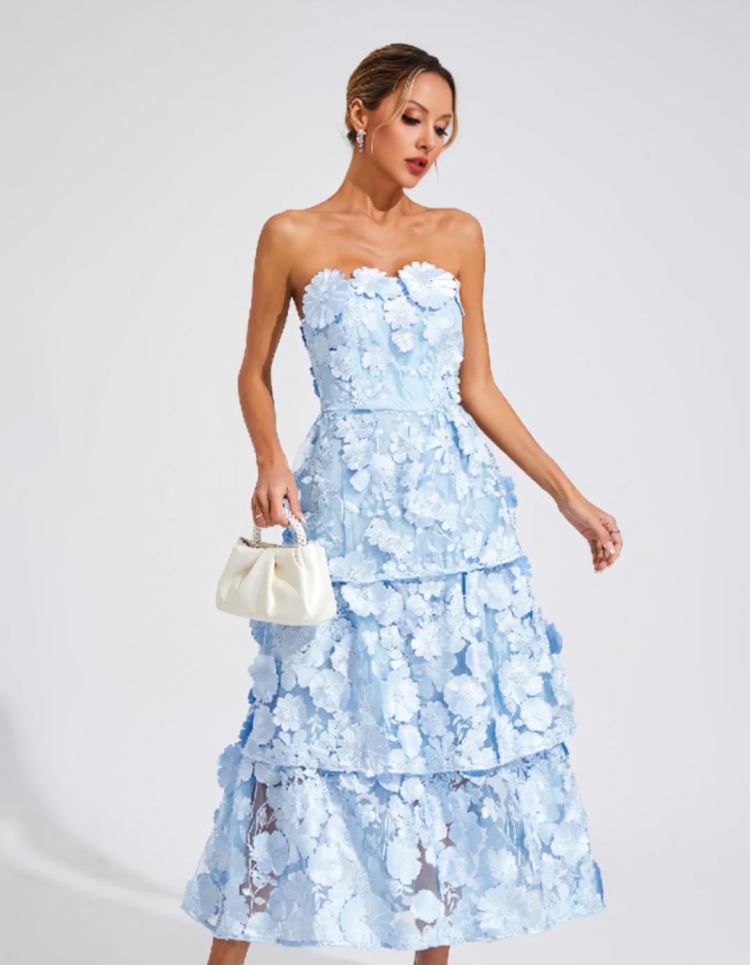 Duttini | 3D Floral Tiers Strapless Midi Dress