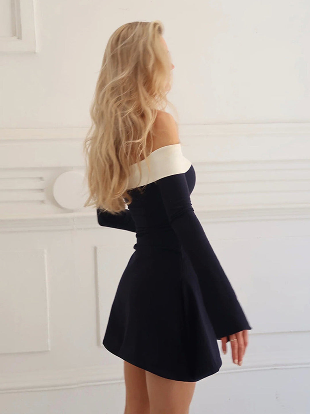 Duttini | Off-the-Shoulder Mini Dress for Women in Jersey with Contrast Trim