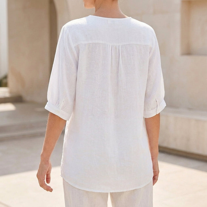 Duttini | Elegant Relaxed Woven Blouse With Notched V-Neckline And Floral Embroidery