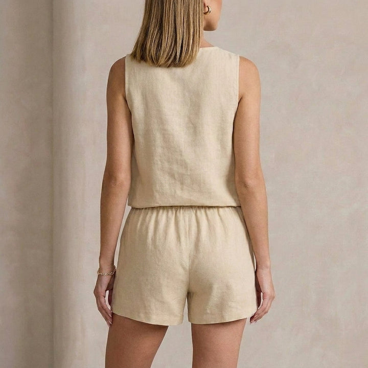 Duttini | Modern Textured Woven Sleeveless Button-Front Vest And Shorts Set
