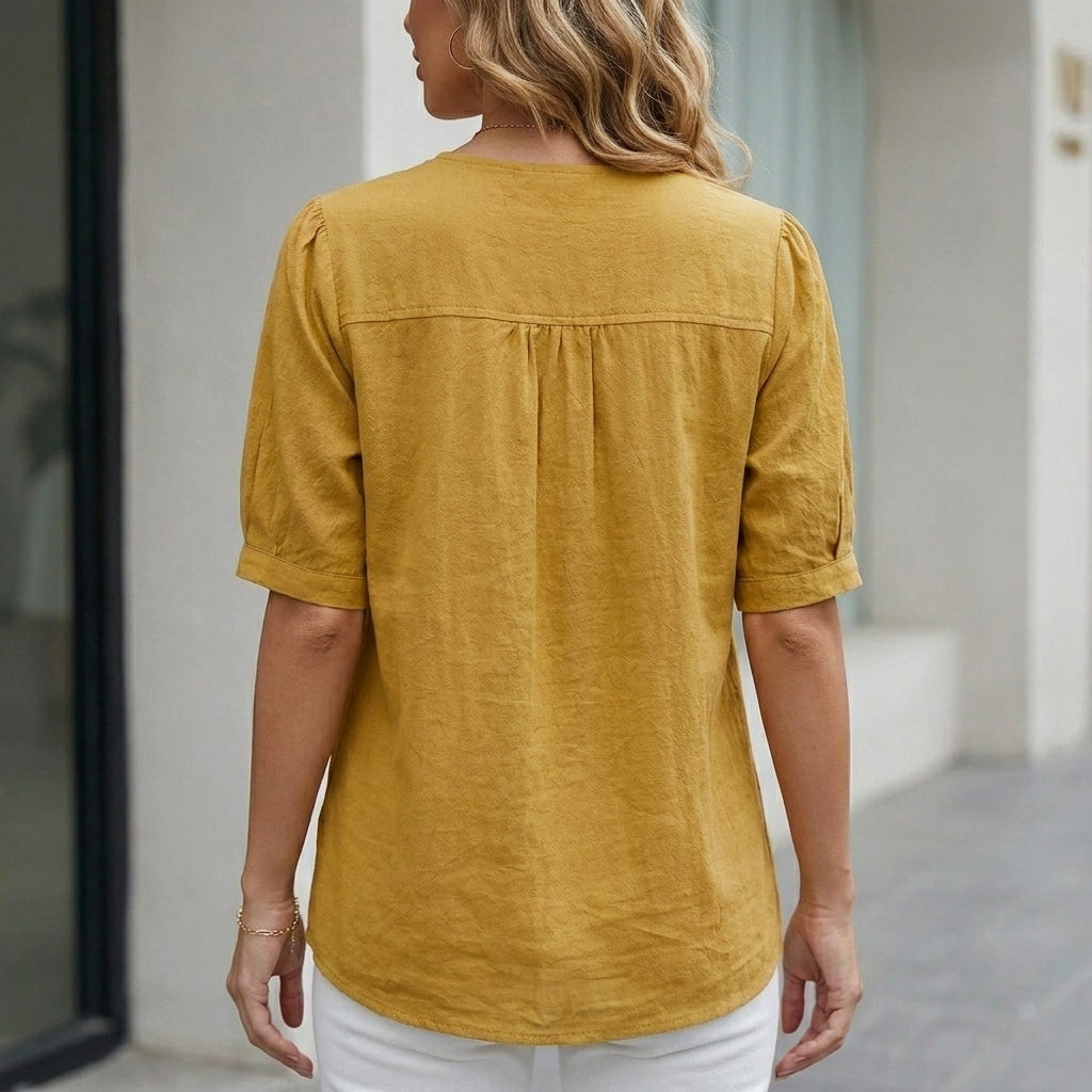 Duttini | Sophisticated Relaxed Button-Up Blouse With Soft Short Sleeves And Front Pocket