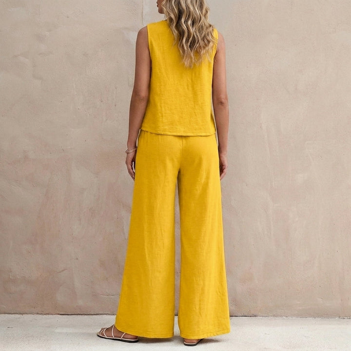 Duttini | Graceful Sunlit Sleeveless Two-Piece Set With Flowing Wide-Leg Pants