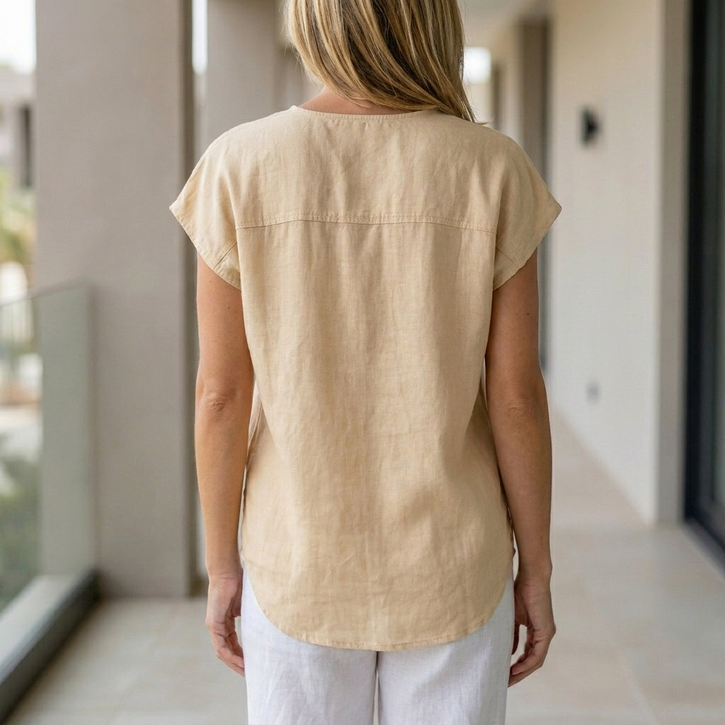 Duttini | Timeless Relaxed Sleeveless Button-Up Blouse With Soft Drape And Front Pockets