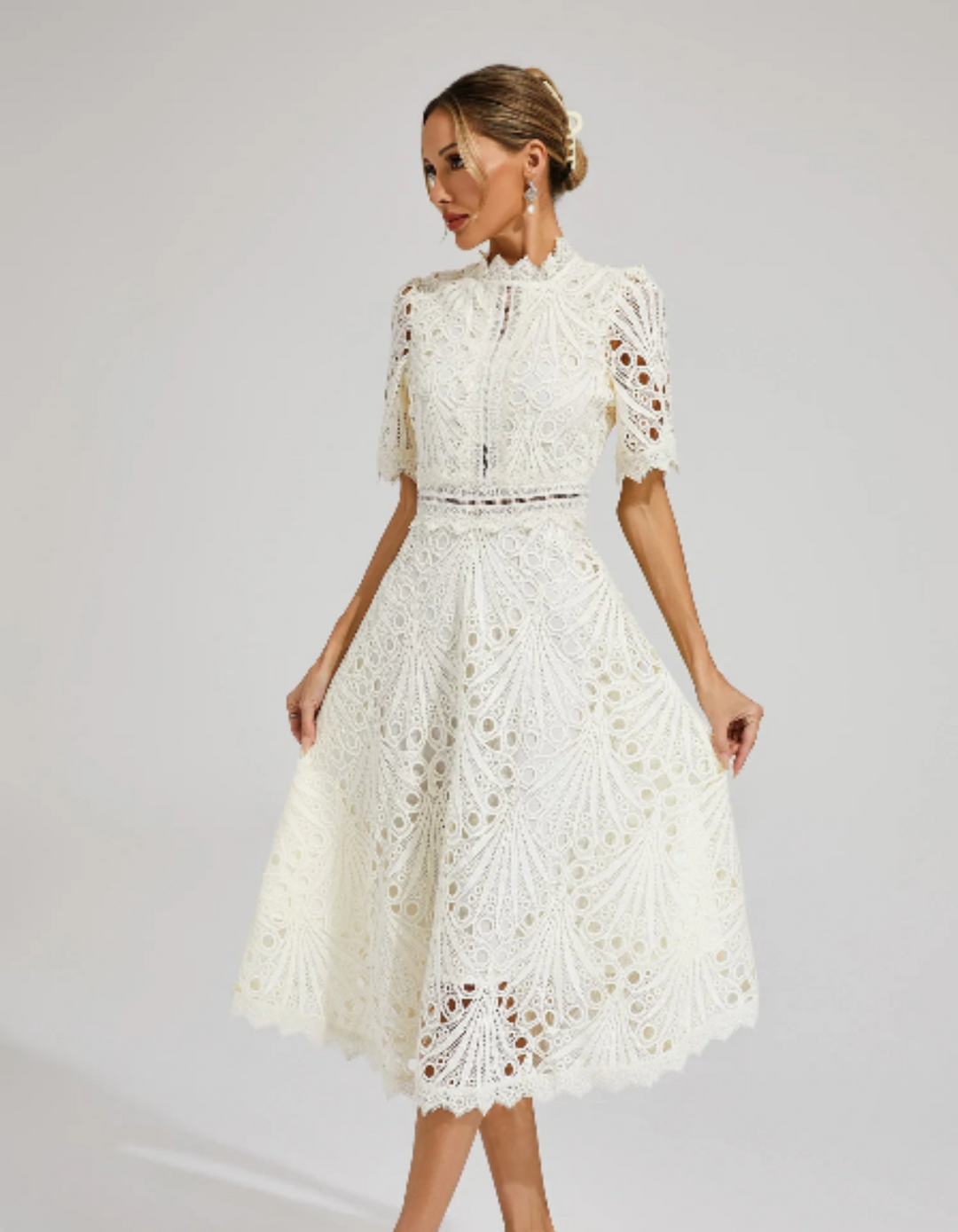 Duttini | Intricate Lacework Midi Occasion Dress