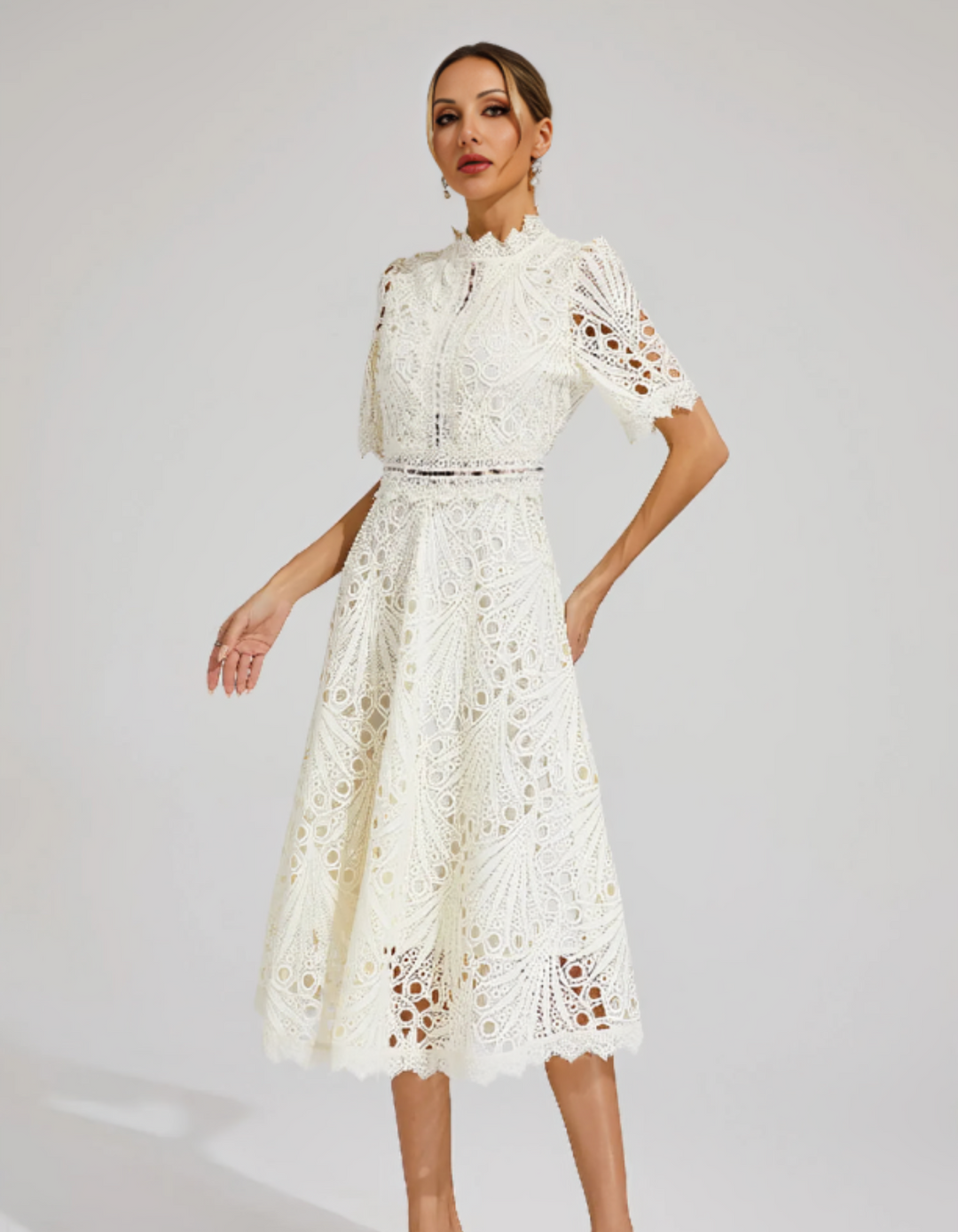 Duttini | Intricate Lacework Midi Occasion Dress