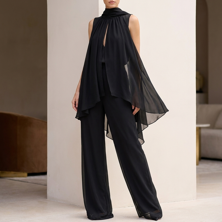 Duttini | Flowing Chiffon Halter Top And Pants Set With Pleated High-Neck And Tiered Hem