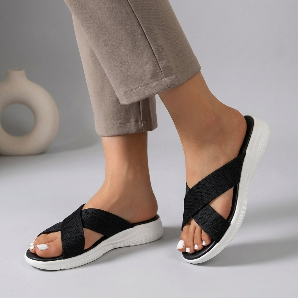 Duttini | Cushioned Criss-Cross Knit Slide Orthopedic Sandals