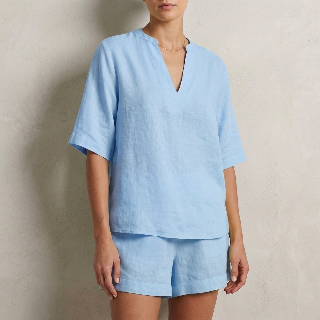 Duttini | Sculpted Relaxed Two-Piece Set With Split V-Neck Top And Wide-Leg Shorts