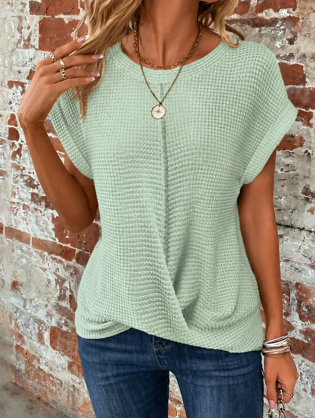 Duttini | Effortless Waffle Knit Casual Tee with a Timeless Finish