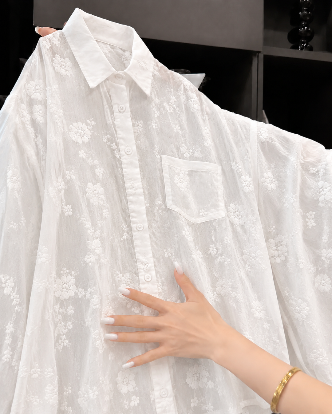 Duttini | Timeless Floral Solid Color Shirt With Dropped Shoulders