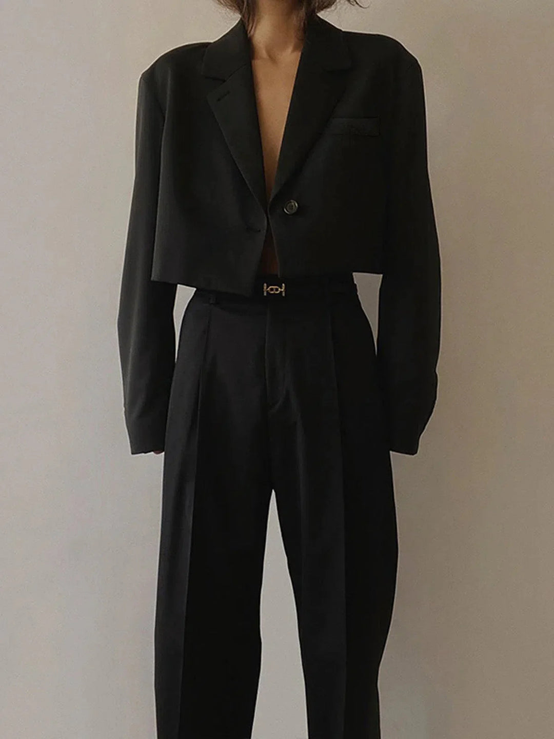 Duttini | Chic Cropped Blazer