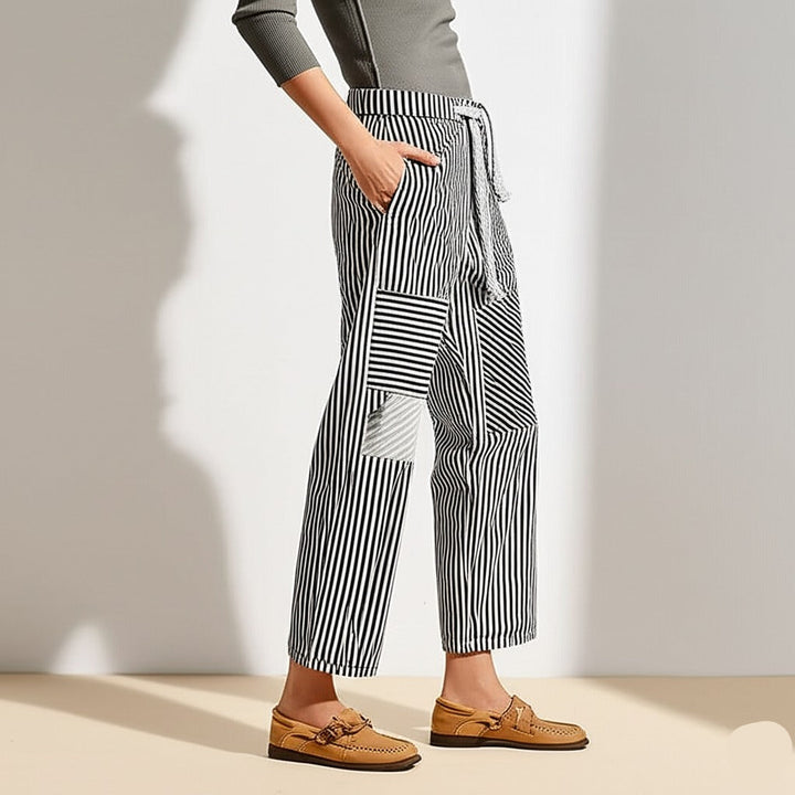 Duttini | Stripe Pant for Women in Lightweight Fabric, Slim Fit, Navy