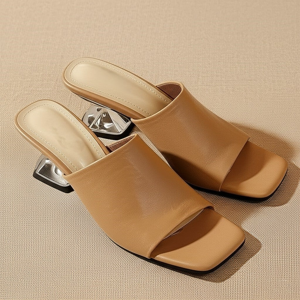 Duttini | Sculpted Mule