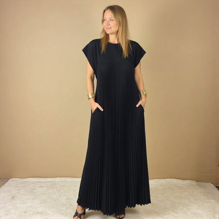 Duttini | Chic Flowy Pleated Maxi Dress Cocktail Made to Turn Heads