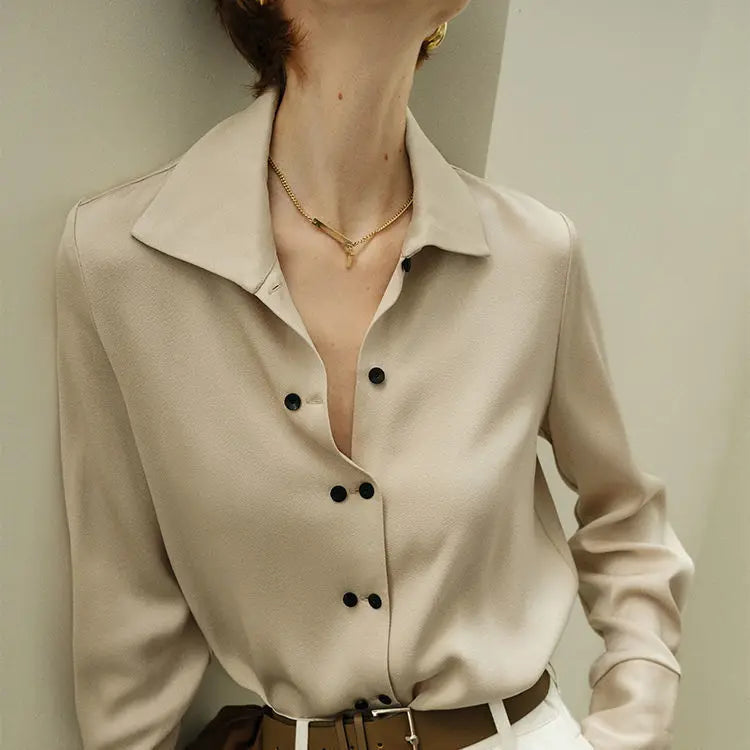 Duttini | Chic Blouse for Women in Lightweight Fabric, Relaxed Fit, White