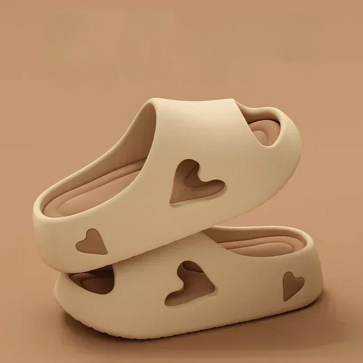 Duttini | Supportive Heavenly Soft Flip Flops With Legendary Heart Shape