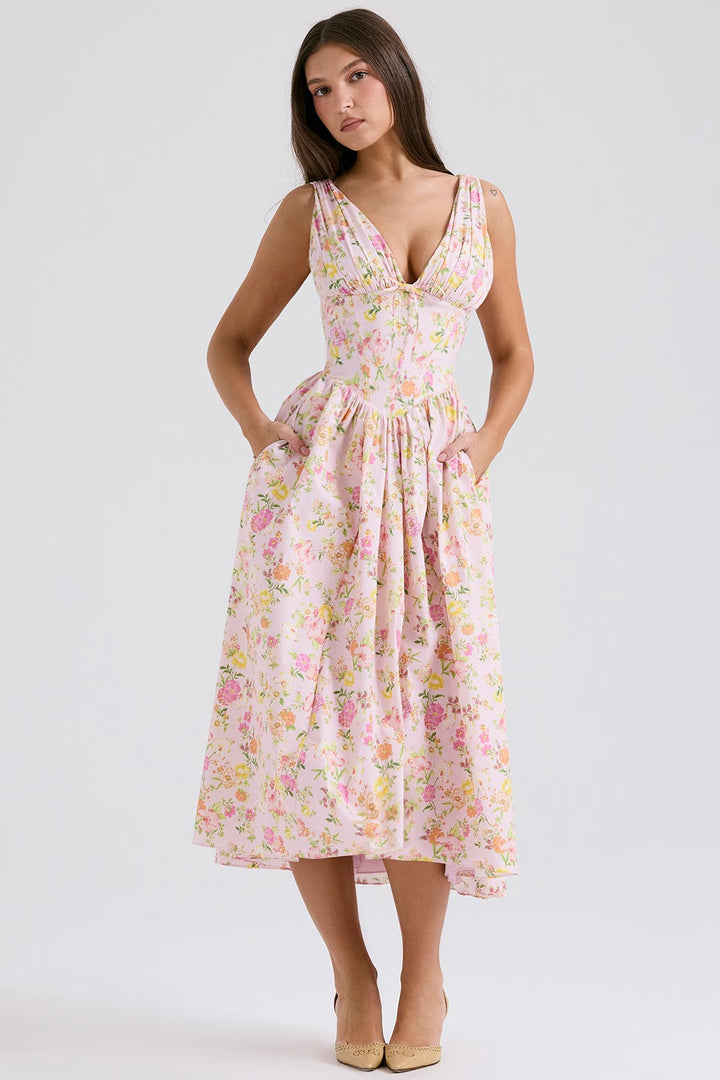 Duttini | Elegant Wedding Guest Dress Summer 2026 in a Flattering Cut
