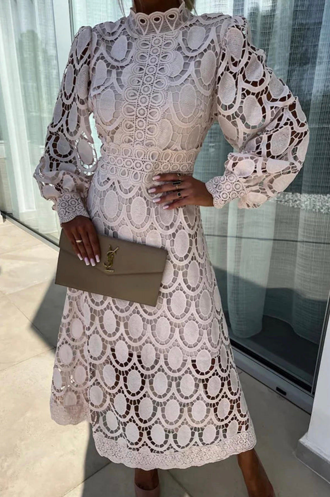 Duttini | Elegant Lace Dress for Every Occasion