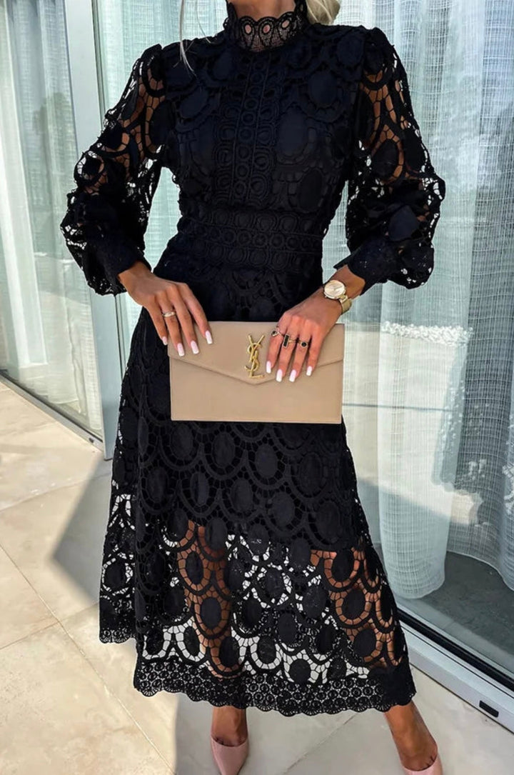 Duttini | Elegant Lace Dress for Every Occasion