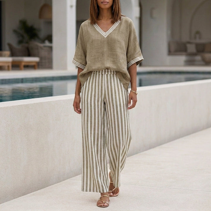 Duttini | Sculpted Relaxed V-Neck Two-Piece Set With Wide-Leg Striped Trousers