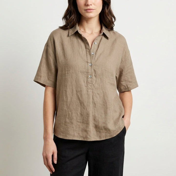 Duttini | Elegant Relaxed Button Front Collared Short Sleeve Blouse