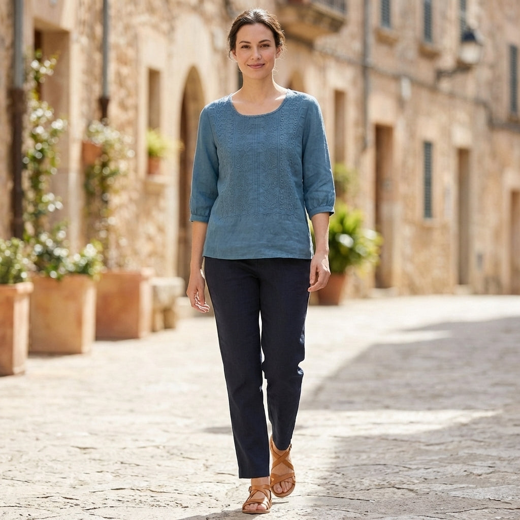 Duttini | Chic Relaxed Embroidered Blouse With Lace Trim And Pintuck Detail