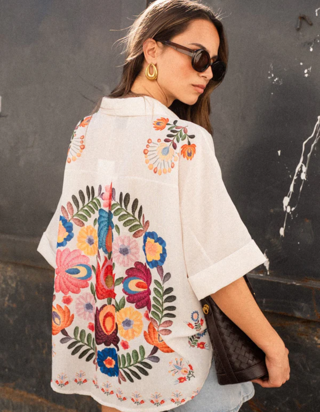 Duttini | Floral Embroidery Linen Blouse