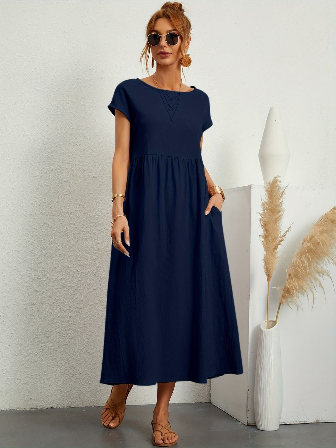 Duttini | Elegant Lightweight Dress Made to Turn Heads