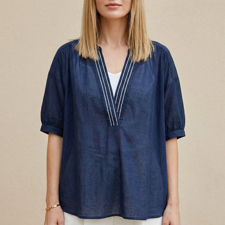 Duttini | Timeless Coastal Breeze Relaxed V-Neck Tunic Blouse
