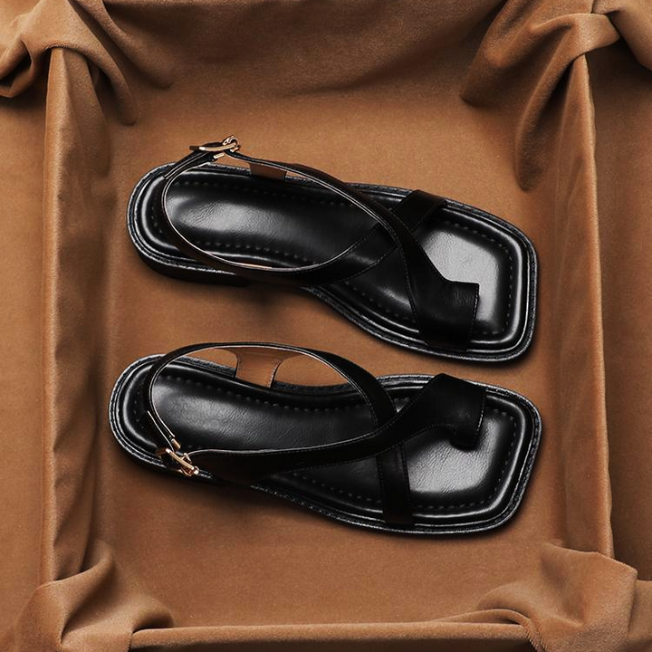 Duttini | Leather Cross Sandals