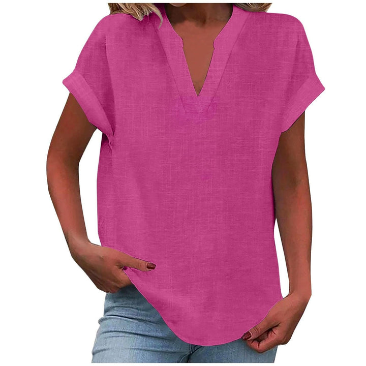 Duttini | Refined Relaxed V-Neck Blouse with a Timeless Finish