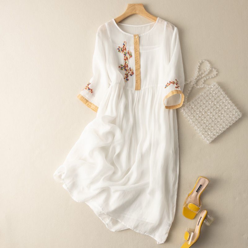 Duttini | Romantic Pattern Relaxed Midi Dress in a Flattering Cut