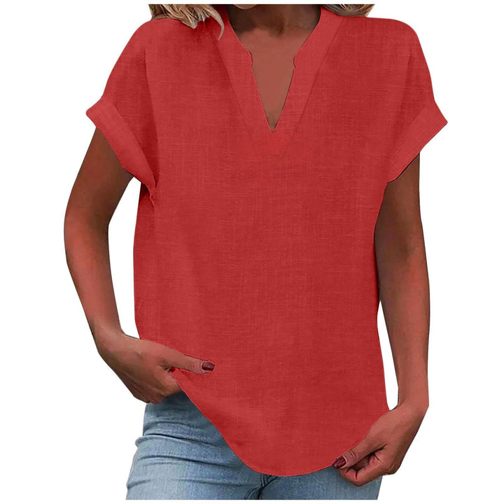 Duttini | Refined Relaxed V-Neck Blouse with a Timeless Finish