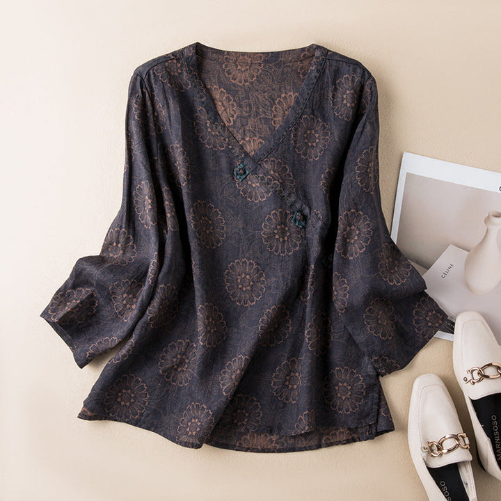 Duttini | Sophisticated Button Front Relaxed Shirt Made to Turn Heads