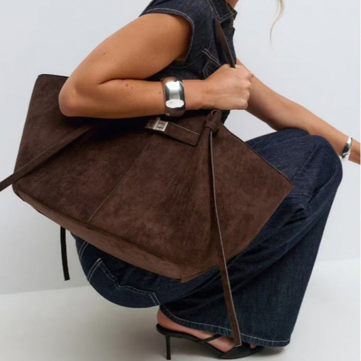 Duttini | Structured Shopper Bag, Gold-Tone Detail