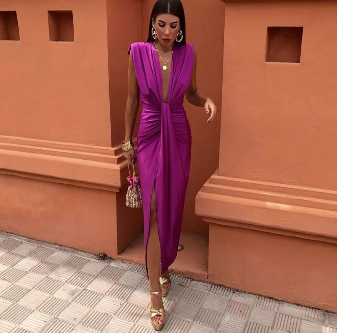 Duttini | Soft Pleated Midi Dress with a Flattering Silhouette