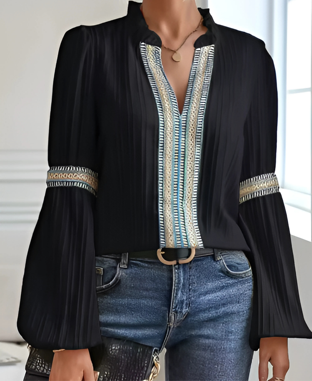 Duttini | Vintage V-Neck Blouse with a Flattering Silhouette