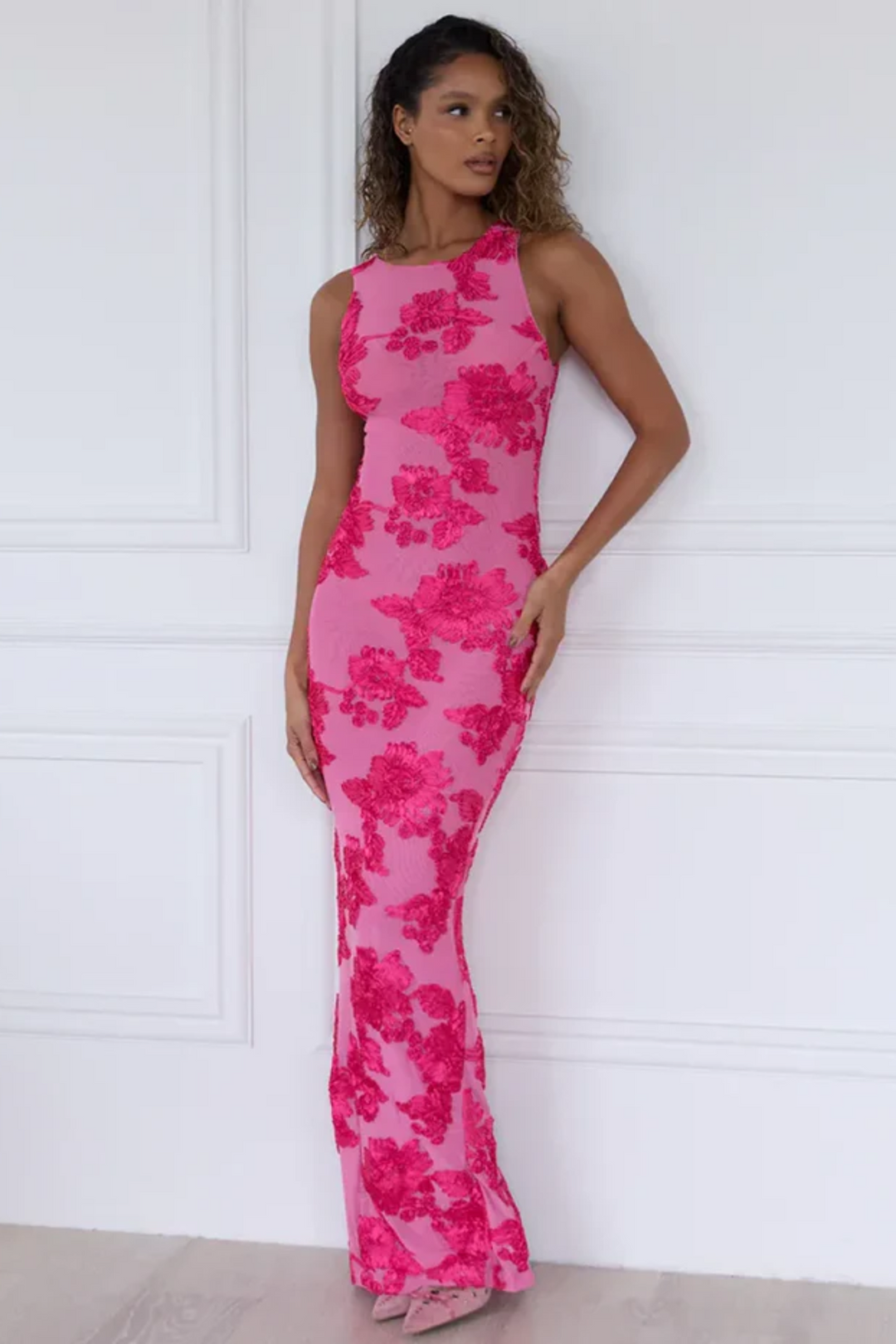 Duttini | Fuchsia Applique Sleeveless Column Dress
