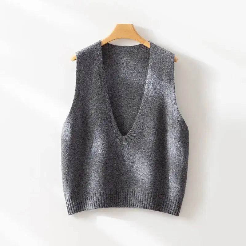 Duttini | Deep-V Wool Vest