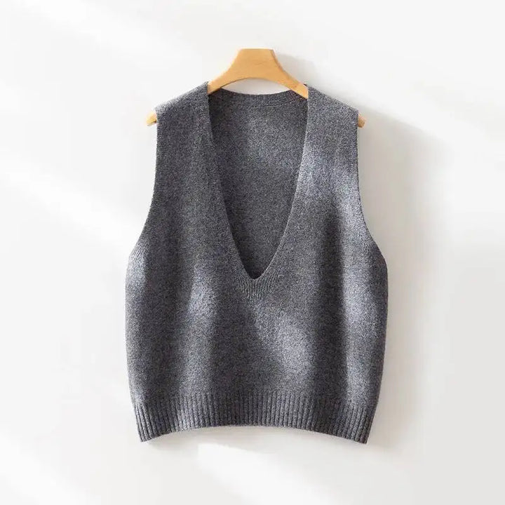 Duttini | Deep-V Wool Vest