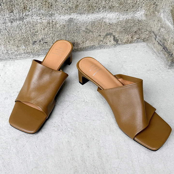 Duttini | Red Leather Heeled Mules