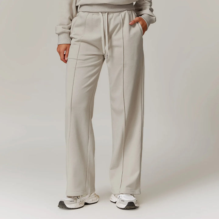 Duttini | High Rise Jogger for Women in Soft Fabric, Black