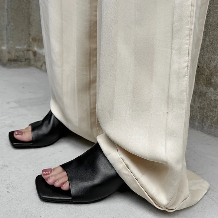 Duttini | Red Leather Heeled Mules