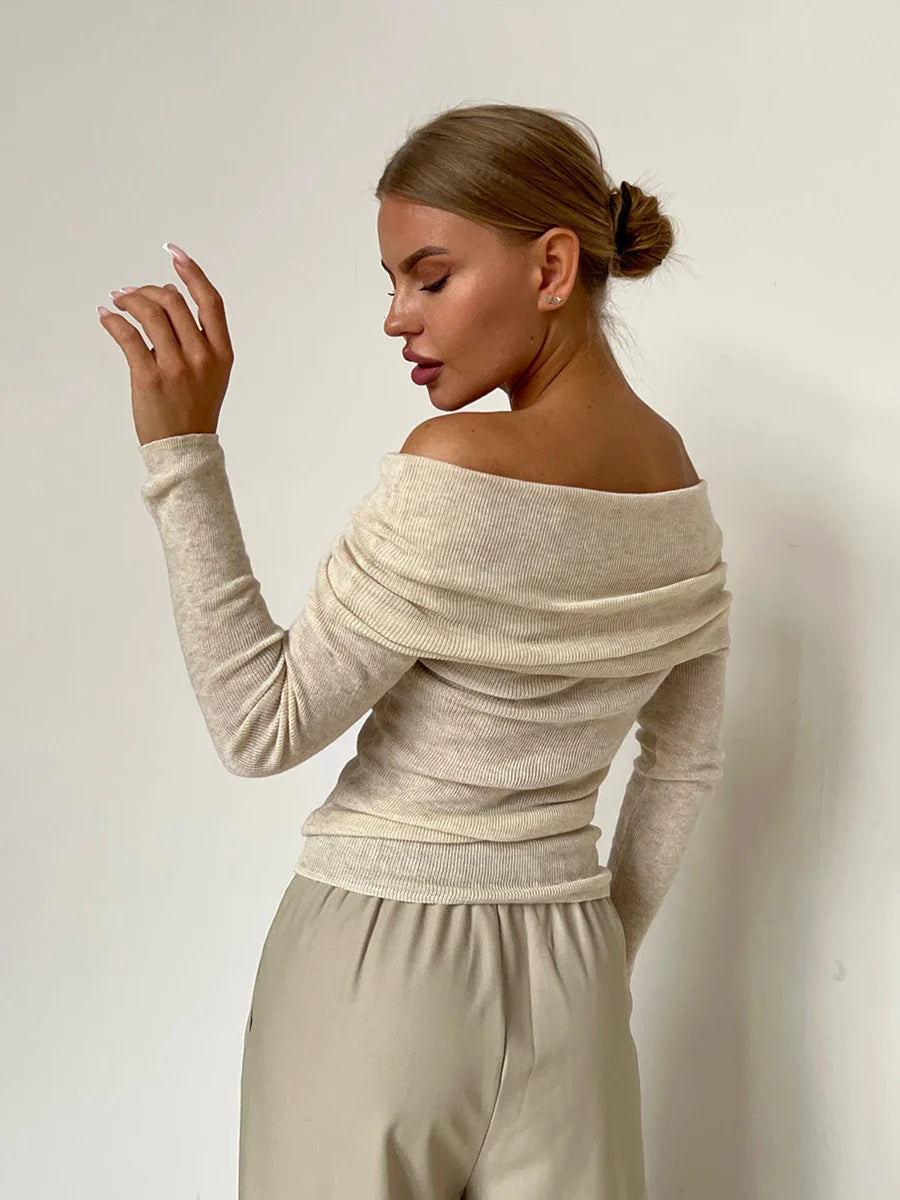 Duttini | Off-Shoulder Knit Top for Women in Black