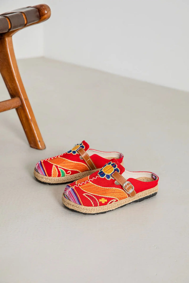 Duttini | Woven Slip-Ons